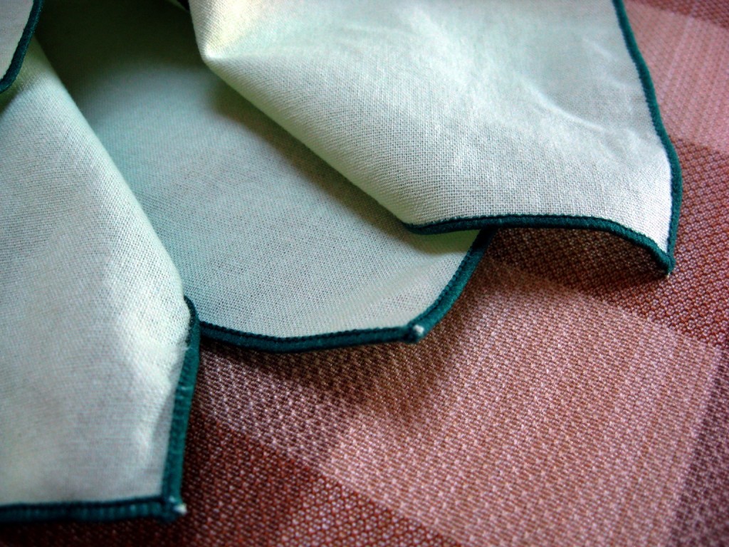 How to Sew a Rolled Hem with a Serger (Serger Rolled Hem)